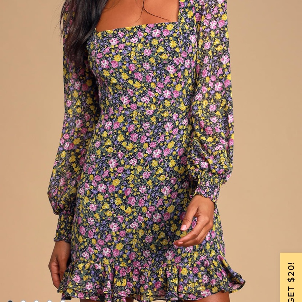 Square neck dress.
